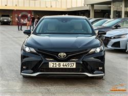 تۆیۆتا کامری